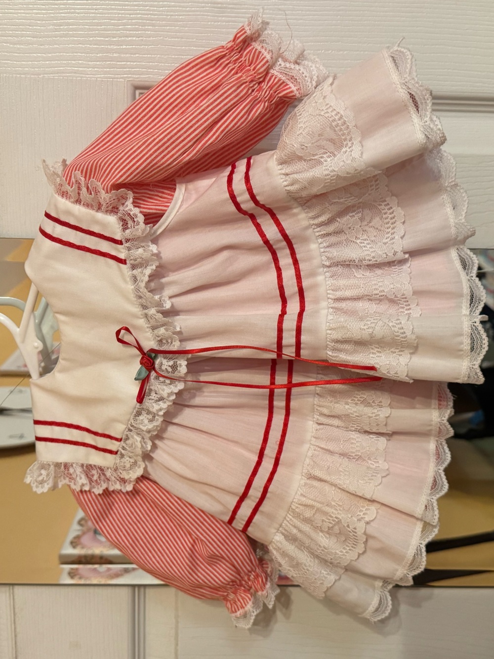 Classic Pink & Red Lace Trim Girls' Casual Dress